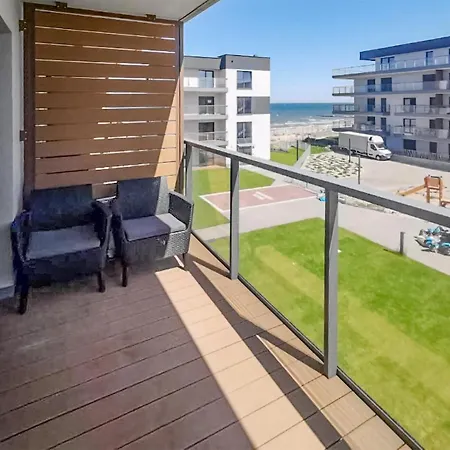 Apartment Stunning In With House Sea View Dziwnow